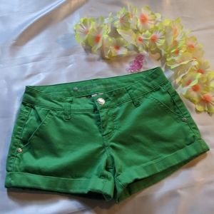 Celebrity pink women's black shorts size 3(juniors)